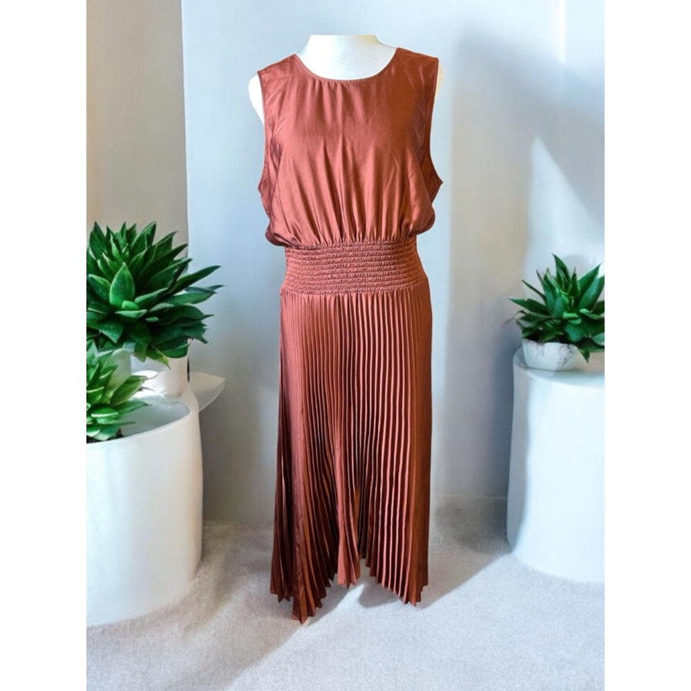 L Express burnt orange, rust, satin sleeveless,pleated skirt asymmetric hemline - Picture 4 of 8